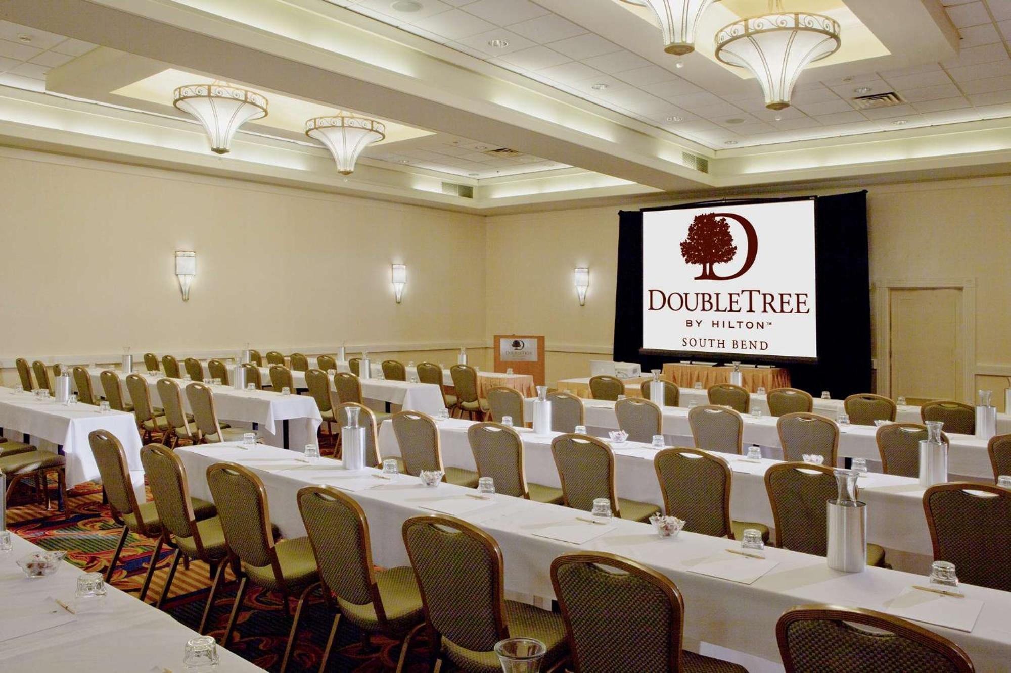 Doubletree By Hilton Hotel South Bend Ngoại thất bức ảnh